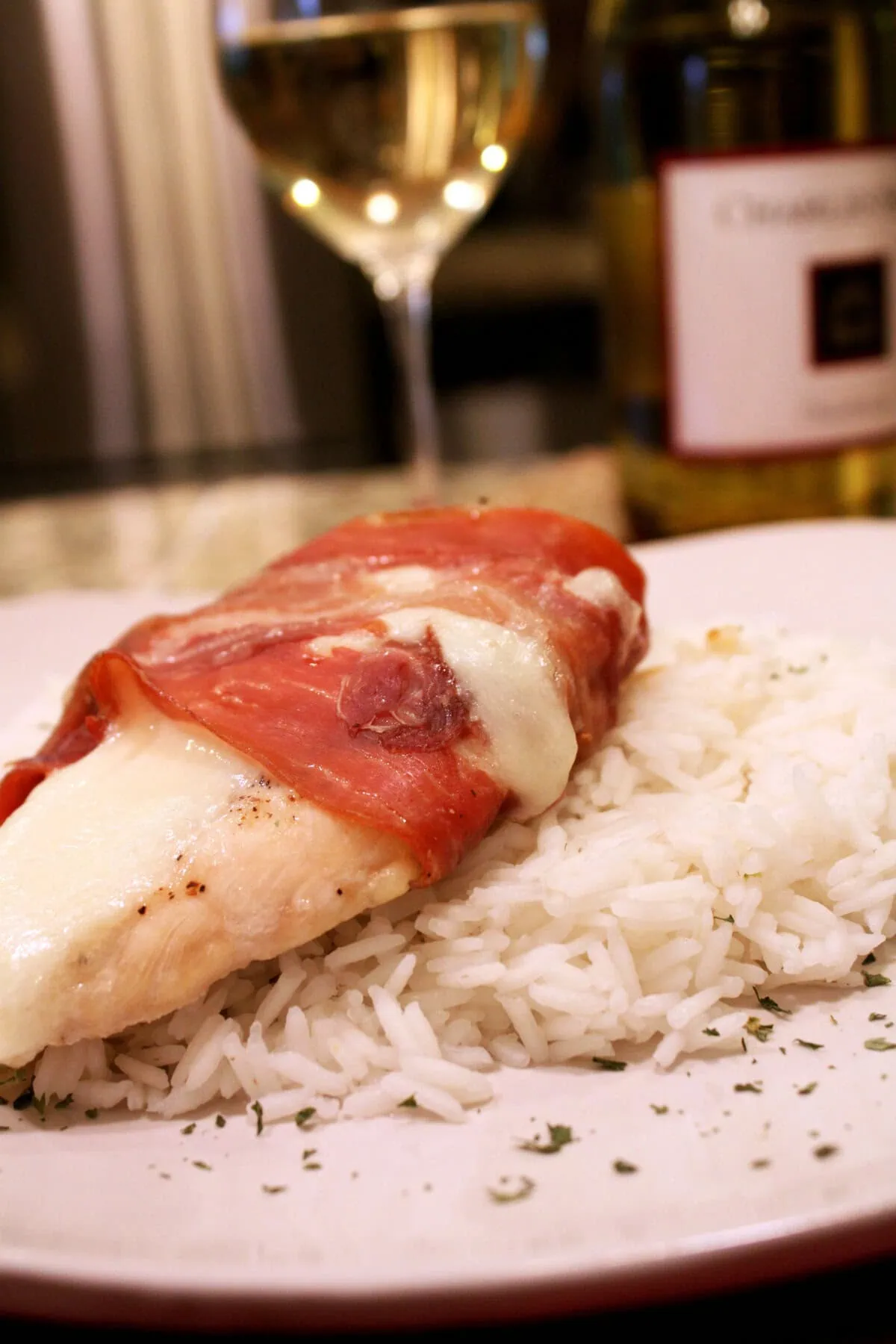 prosciutto wrapped chicken