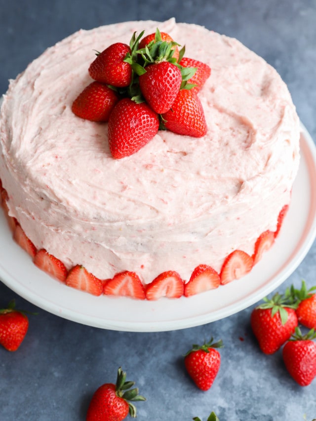 chocolate strawberry cake | Cake 'n Knife