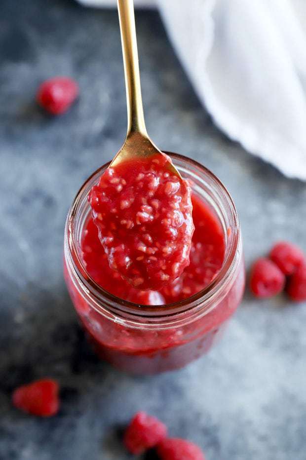 Smashed Raspberry Compote Recipe | Cake 'n Knife