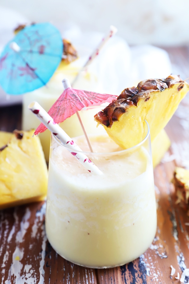 Tropical Skinny Piña Colada Recipe | Cake 'n Knife