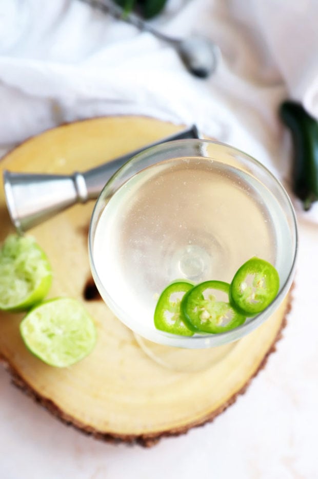 Spicy Jalapeño Gimlet Cocktail Recipe | Cake 'n Knife