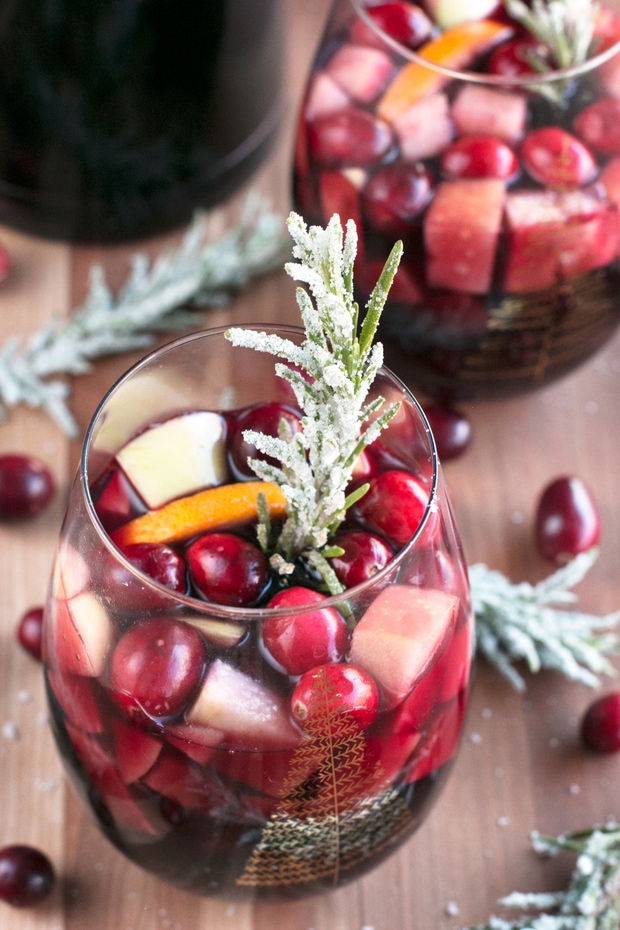 Red Christmas Single Serve Sangria | Cake 'n Knife