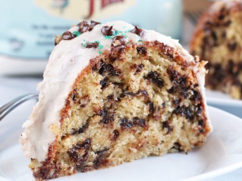 https://www.cakenknife.com/wp-content/uploads/2018/03/Baileys-Chocolate-Chip-Bundt-Cake-Thumbnail-480x360.jpg