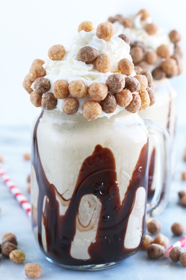 Boozy Reese's Puffs Milkshake Photo_8342 - Cake 'n Knife