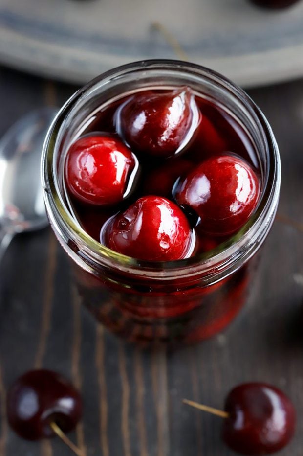 Homemade Brandy Cherries with Spiced Rum | Cake 'n Knife