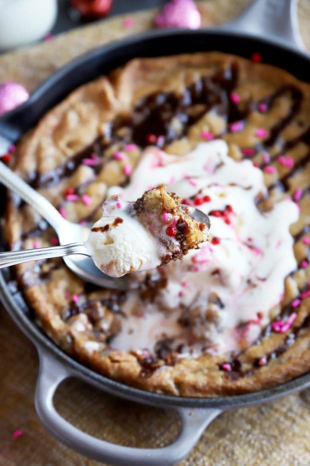 Valentine's Day Pizookie Skillet For Two | Cake 'n Knife