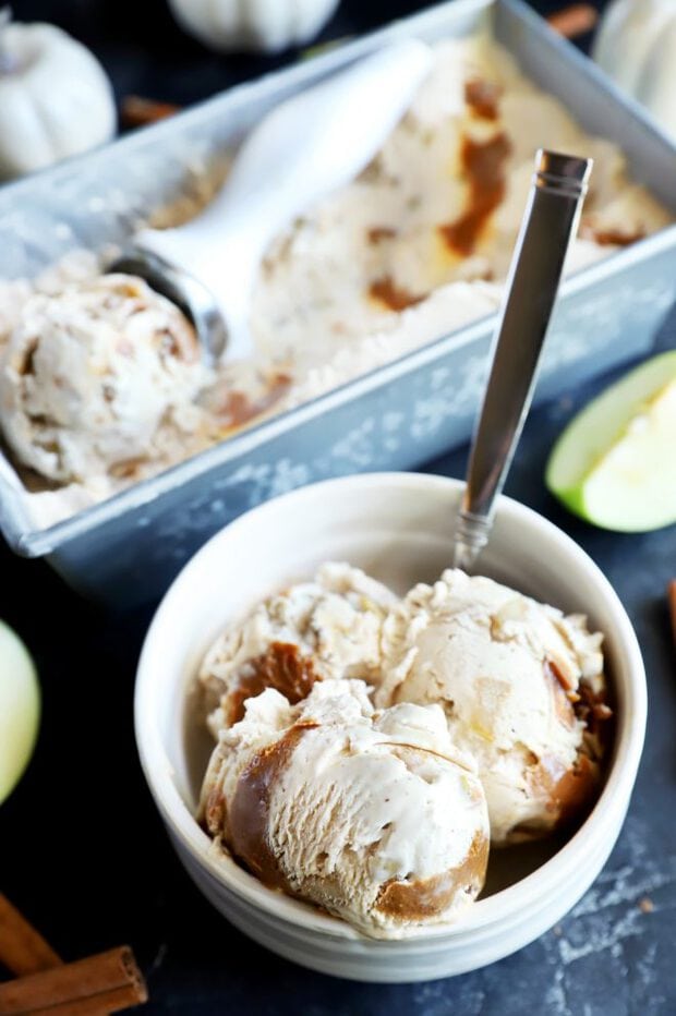 No-Churn Caramel Apple Ice Cream | Cake 'n Knife