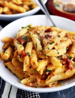 Roasted Garlic Hummus Pumpkin Pasta thumbnail image