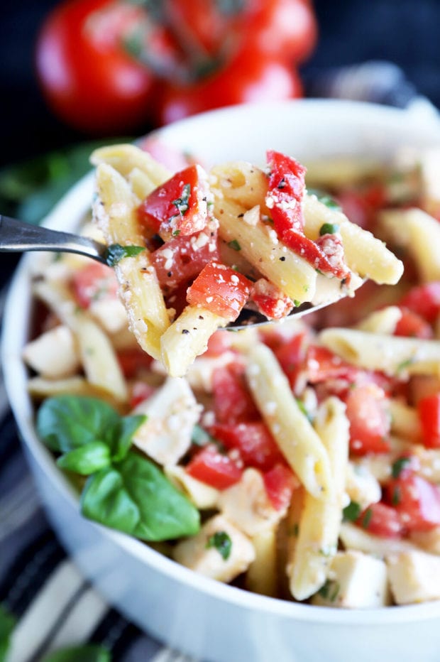 Summer Lemon Pasta Salad Recipe | Cake 'n Knife