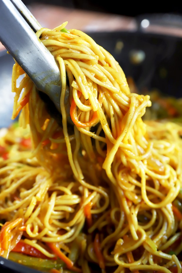 15-Minute Singapore Street Noodles | Cake 'n Knife