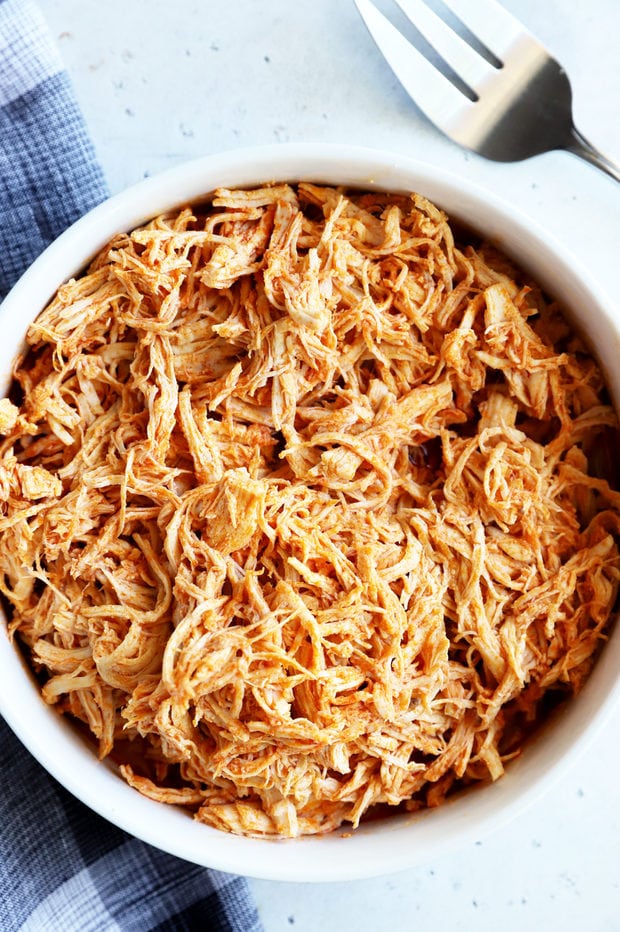 Instant Pot Buffalo Chicken Recipe | Cake 'n Knife