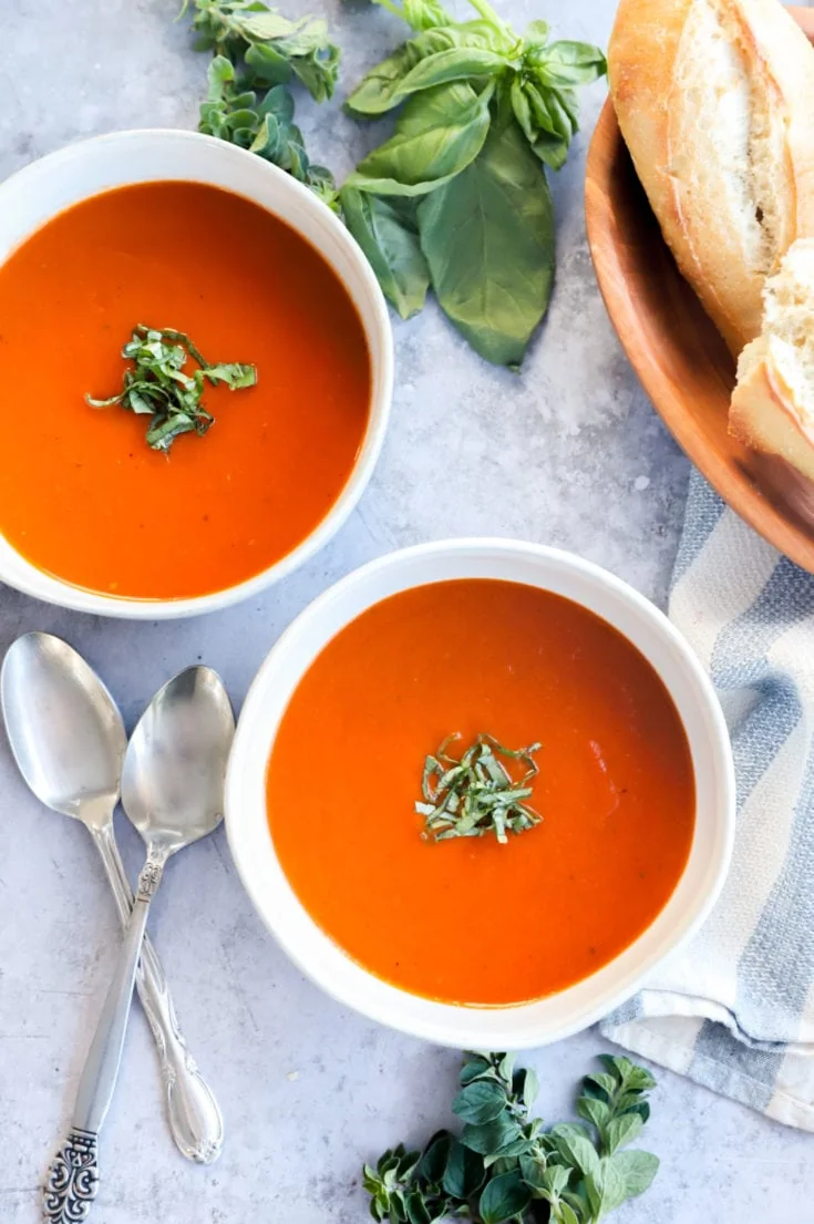 Instant Pot Tomato Soup | Cake 'n Knife