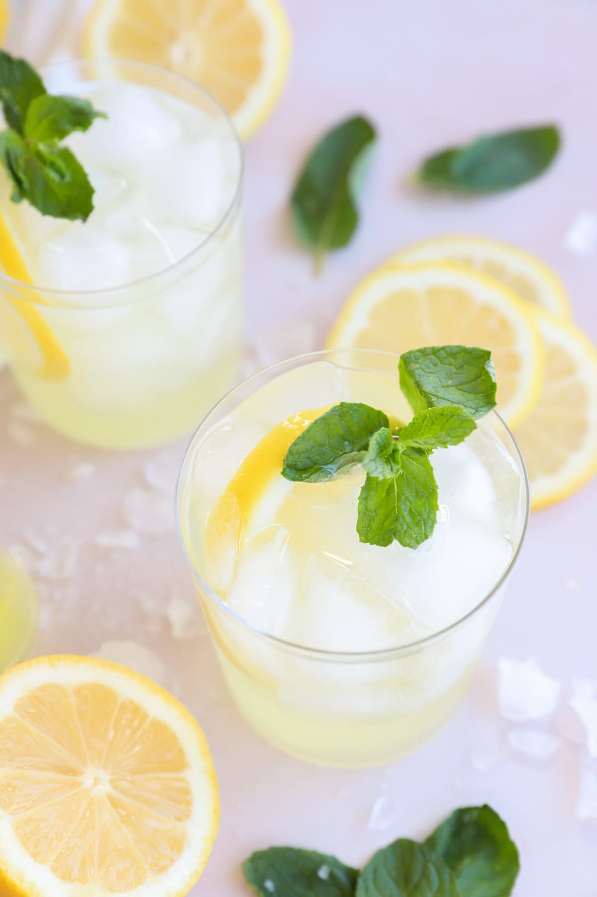 Sparkling Grapefruit Rosé Cocktail