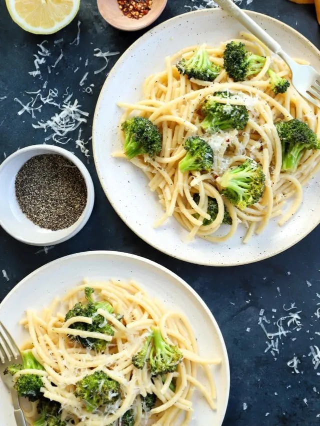 bucatini cacio e pepe with broccoli