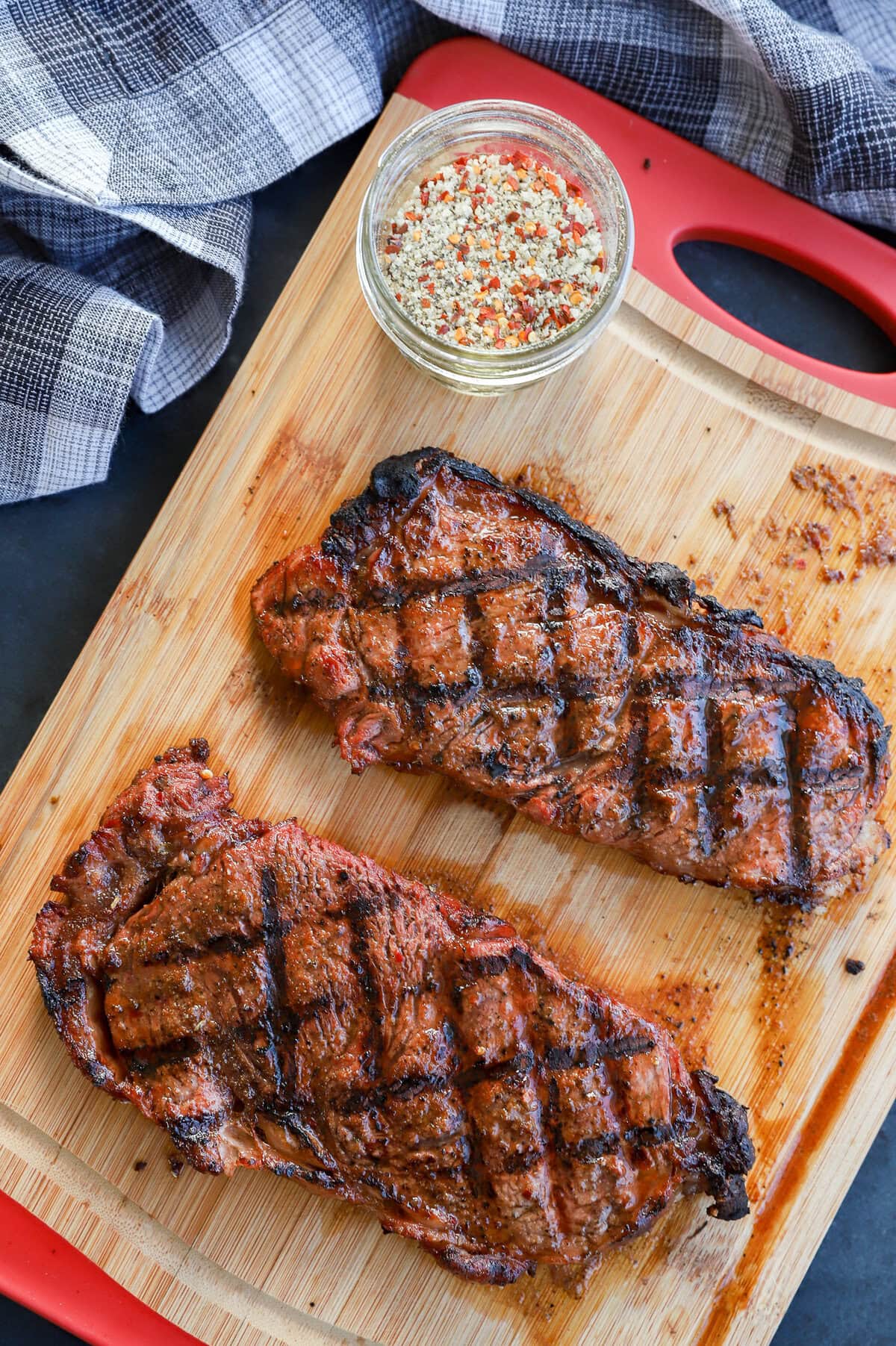 grilled new york strip steaks Cake n Knife