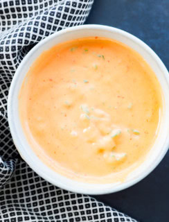 Easy chili spread with linen in a bowl