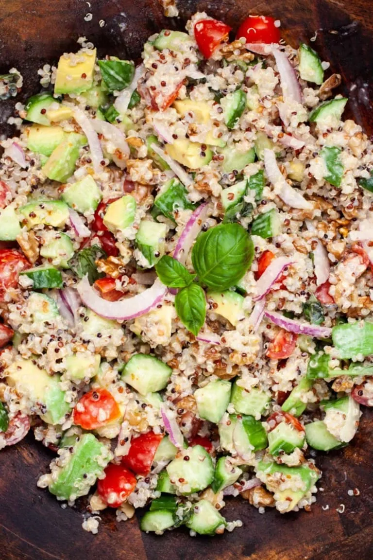 quinoa salad with lemon dressing