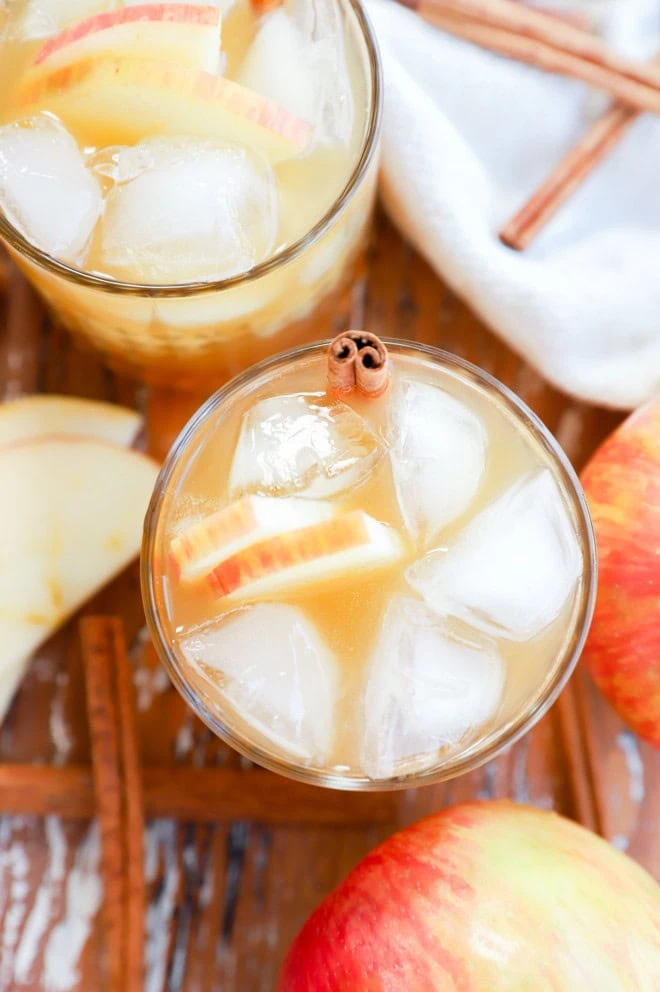 image of fall drink in glass with cinnamon stick