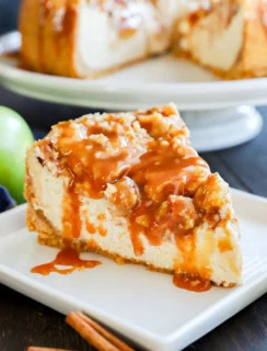 Caramel drizzled on top of fall dessert slice for thanksgiving on plate