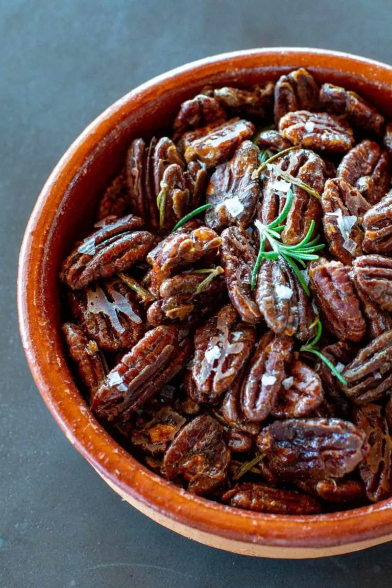 rosemary maple roasted pecans