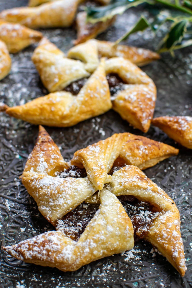 christmas puff pastry pinwheels