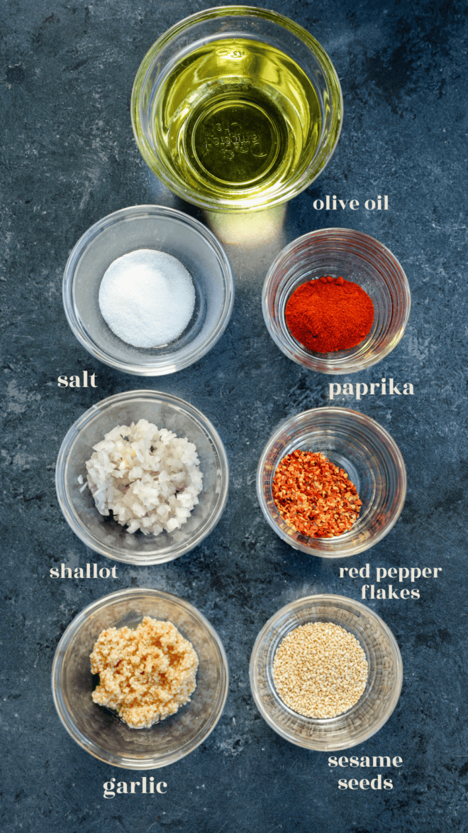 chili garlic oil ingredients image